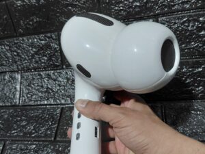 PARLANTE EN FORMA DE AURICULAR GIGANTE